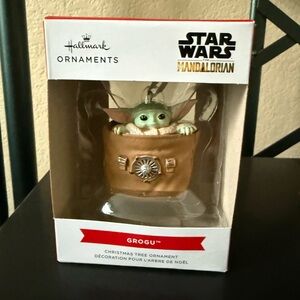 Star Wars Mandalorian Grogu ornament